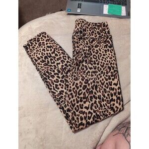 Cheetah print leggings size small